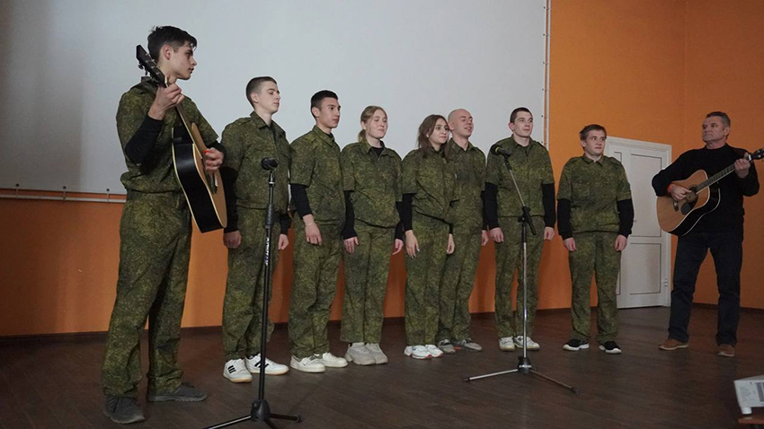 Военно спортивный лагерь команда